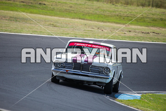 73 nick Ridler - Valiant AP6 - Muscle Car Cup Over Two Litre - Classic - Saturday-10