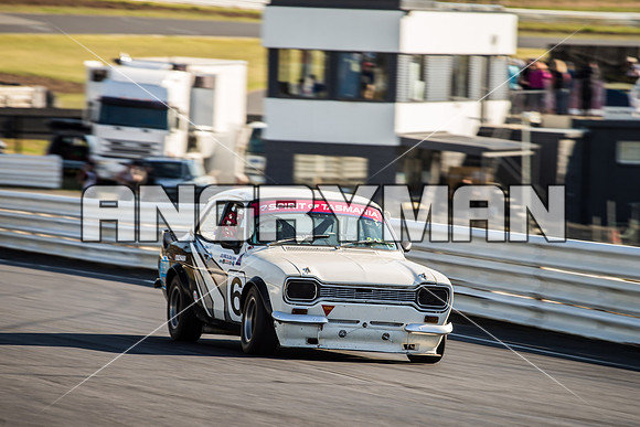 6 Richard Fleming - Ford Escort - Muscle Car Cup Under Two Litres - Sunday-10