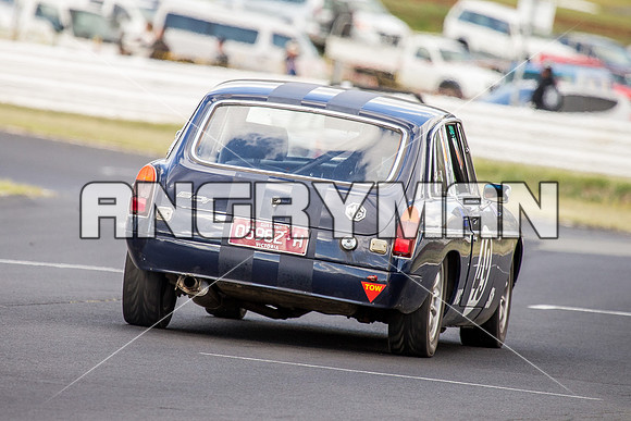 49 Jane Vollebregt MGB GT 1969 Group S & Invited - Sunday-4