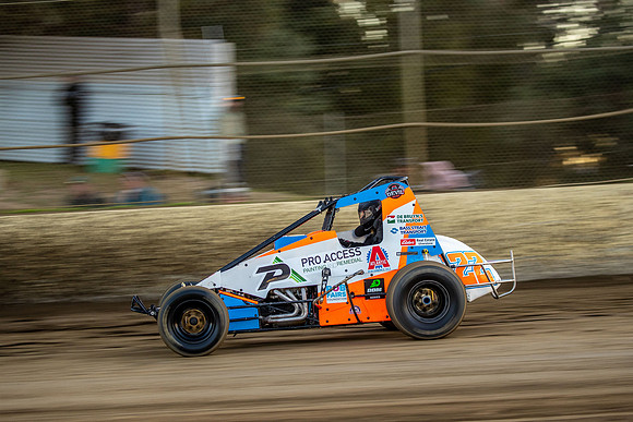 Wingless 22 T22 - 24 - Latrobe - 2nd April 2022-15