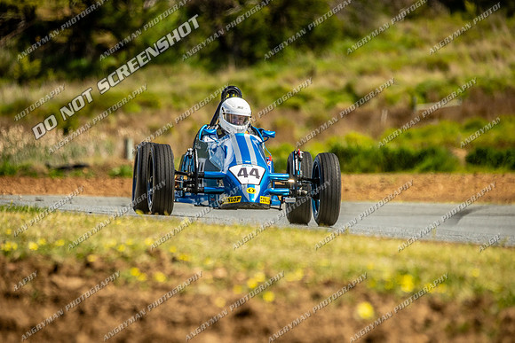 Classic Formula Libre - 44 - Baskerville Historics 2024-7