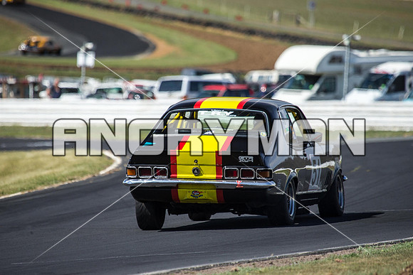 51 Stuart Young - Torana XU1 - Group N Over Three Litre - Saturday-7