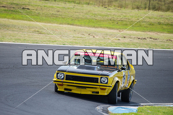 15 Graham Russell - Holden Torana - Muscle Car Cup Over Two Litres - Classic - Saturday-8