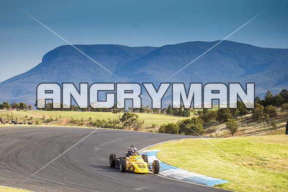 82 Steve Millar - Reynard Formula Ford - Regularity Sports & Racing Cars - Saturday-11