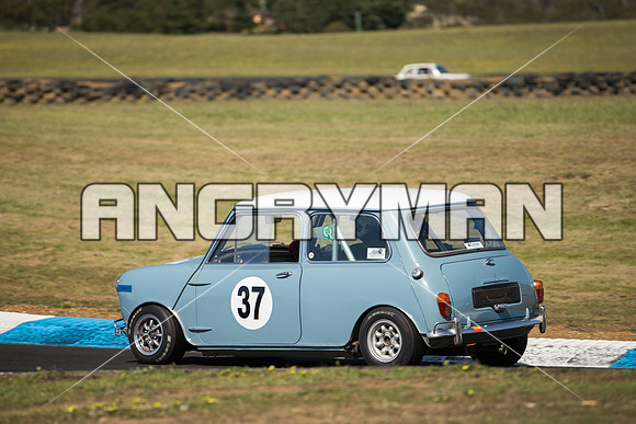 37 Henry Draper - Morris Cooper S - Group N Under Three Litre - Sunday-7