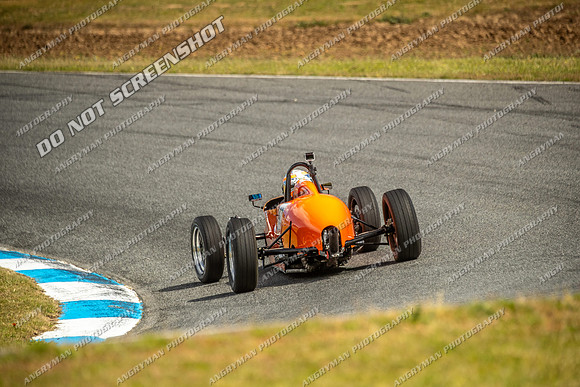 Classic Formula Libre - 47 - Baskerville Historics 2024-11