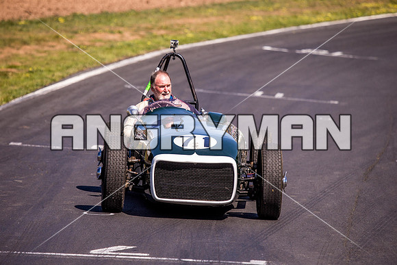 71 Wayne Clark - Crowfoot Holden - Formula Libre & Invited Racing - Sunday-6