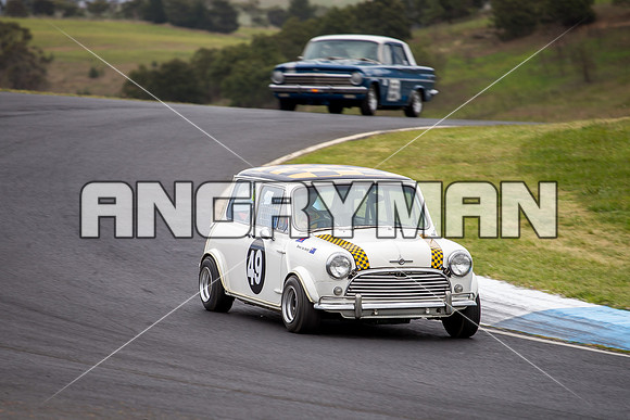 49 Ian Smith Morris Cooper S Group N Under 3 Litre - Saturday-3