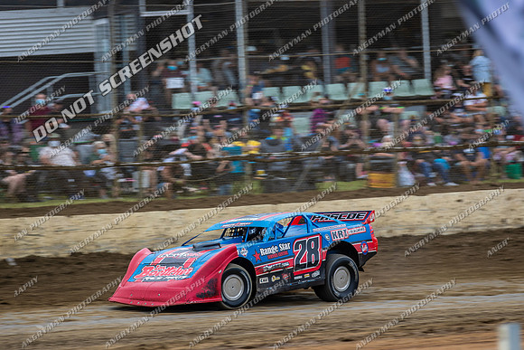 Super Sedan 28 Q28 - Saturday-4