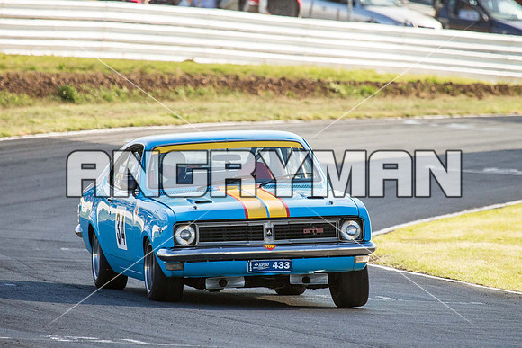 34 Darryl Wilcox - Holden Monaro - Group N Over Three Litre - Sunday-7
