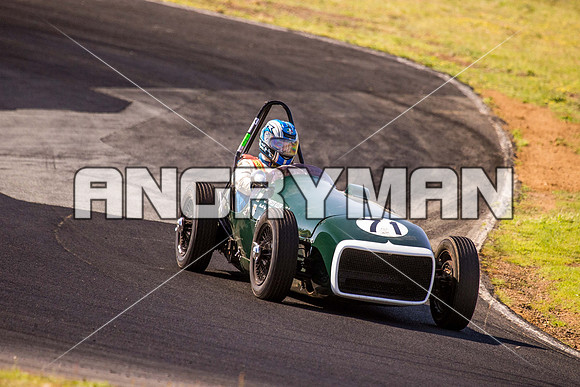 71 Wayne Clark - Crowfoot Holden - Formula Libre & Invited Racing - Sunday-2