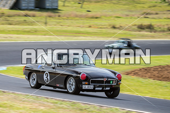 3 Mark Dilger MGB GT 1972 - Regularity Marque Sports Cars & Invited - Saturday-4