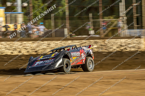 Super Sedan 10 Q10 - Saturday-3