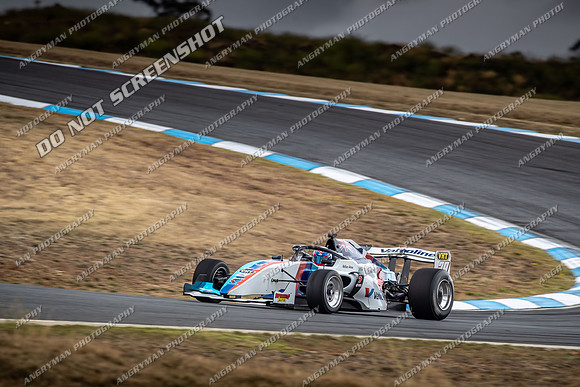S5000 29 - Friday-7