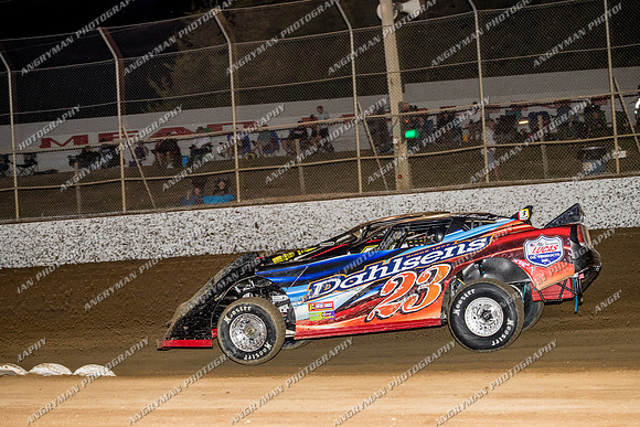 Super Sedan 23 V23 - 15 - Latrobe - 19th Jan 2018 - Grand Prix-17