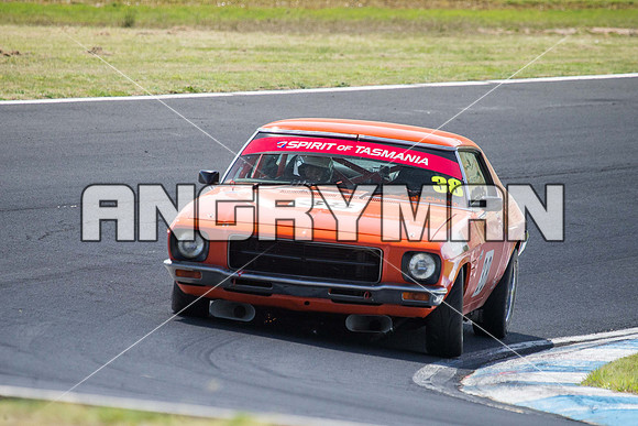 38 Leon Bell - Holden HQ Monaro - Muscle Car Cup Over Two Litre - Classic - Saturday-7
