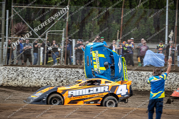 Super Sedan 81 W81 - 15 - Hobart - 25th Jan 2020-15