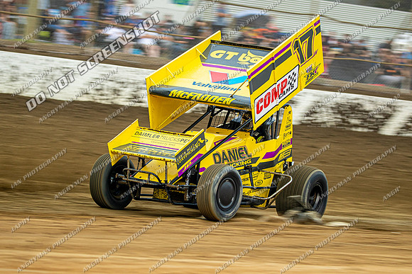 Sprintcar 17 W17 - 16 - Latrobe - 30th Jan 2020-12