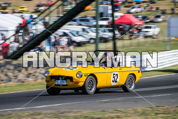 52 John King - MG B - Regularity Marque Sports Cars & Invited - Sunday