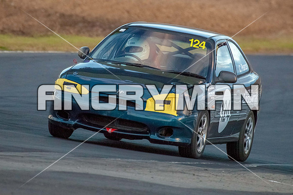Hyundai 124 Callum Pearce - 26th May 2013 - Baskerville-15