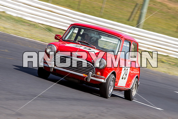 29 Sid Jenkins Morris Cooper S Group N Under 3 Litre - Friday Practice-4