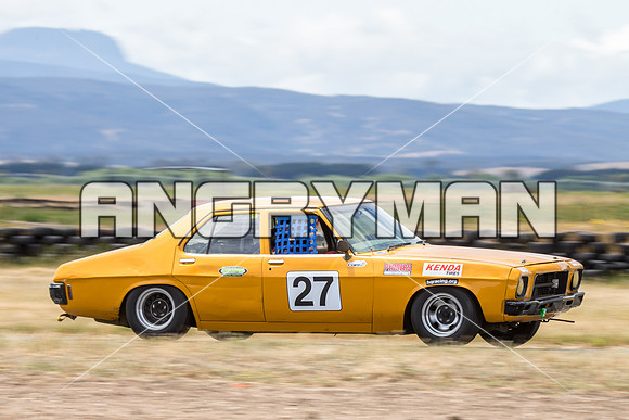 27 - LCCT - 30th November 2014 - Symmons Plains