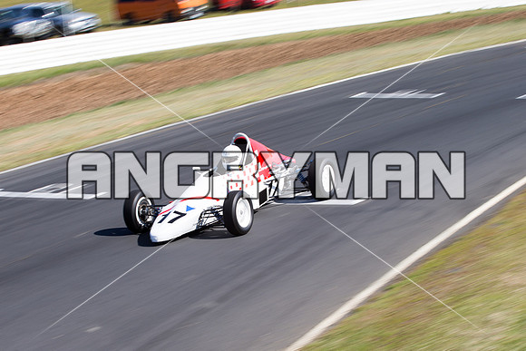 17 Anthony McKenzie Wren Formula Ford Formula Libre & Invited Racing - Friday Practice-2