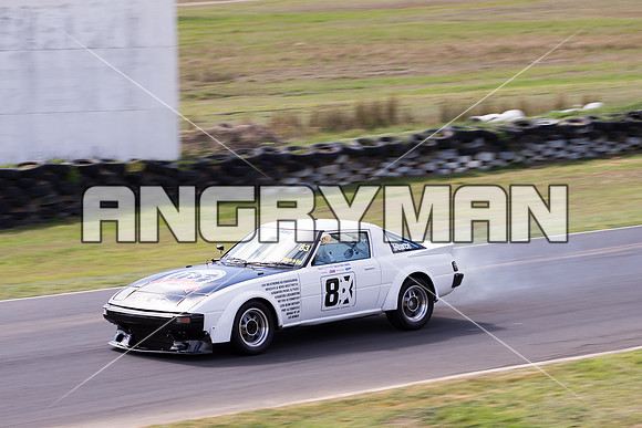 8 Darren Pearce Mazda RX7 Muscle Car Cup Over 2 Litres - Saturday-5