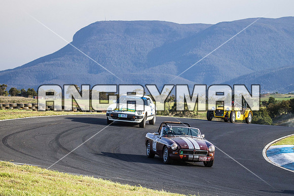 20 Roger Chapman - MGB Roadster - Group S & Invited - Saturday-10