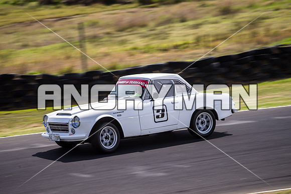 3 Geoff Duggan Datsun 2000 Sports - Muscle Car Cup Under Two Litre - Saturday-3