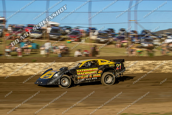 Super Sedan 21 N21 - Friday-4