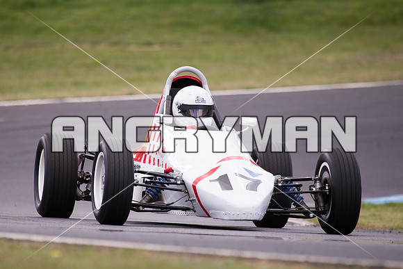 17 Anthony McKenzie Wren Formula Ford Formula Libre & Invited Racing - Sunday-3