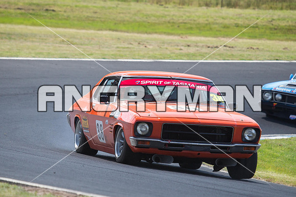 38 Leon Bell - Holden HQ Monaro - Muscle Car Cup Over Two Litre - Classic - Saturday-12