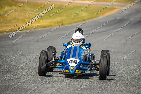 Classic Formula Libre - 44 - Baskerville Historics 2024