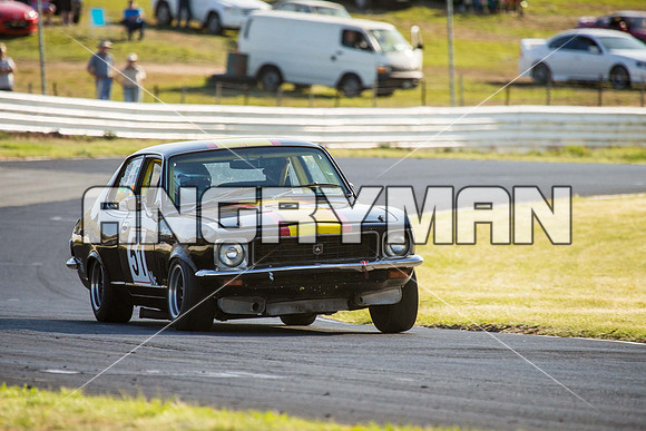 51 Stuart Young - Torana XU1 - Group N Over Three Litre - Sunday-7