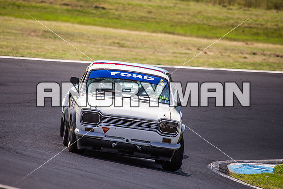 6 Richard Fleming - Ford Escort - Muscle Car Cup Under Two Litres - Saturday-8