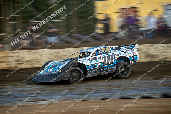 Super Sedan 18 Q18 - Saturday-10