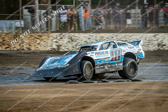 Super Sedan 18 Q18 - Saturday-8