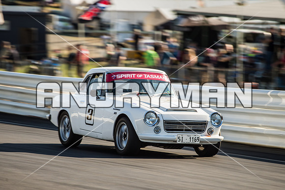 3 Geoff Duggan Datsun 2000 Sports - Muscle Car Cup Under Two Litre - Sunday-8