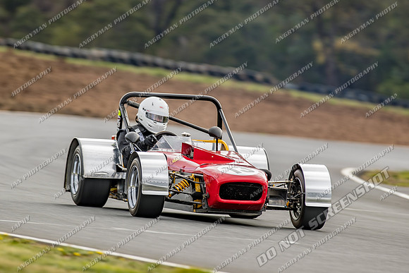 13 - Baskerville Historics 2018-4