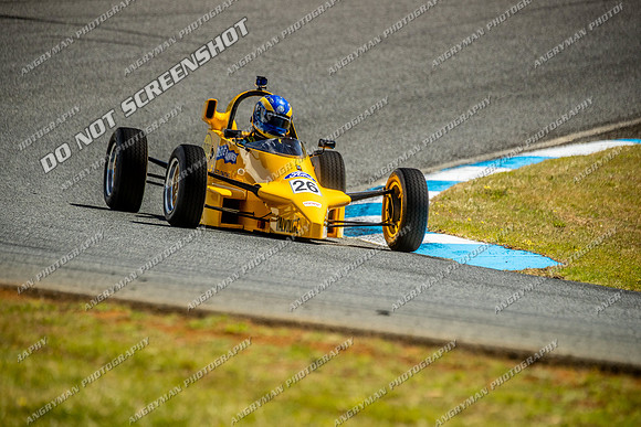 Classic Formula Libre - 26 - Baskerville Historics 2024-13