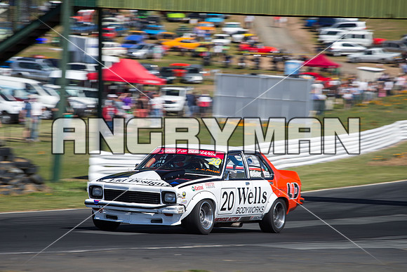 20 Andrew Webster - Torana SLR 5000 - Muscle Car Cup Over Two Litre - Classic - Sunday-3