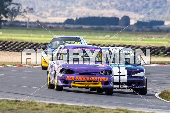 Hyundai 104 - Super Series Round 2 - 19th April 2015 - Symmons Plains-13