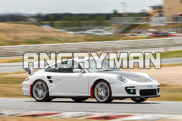 24 - LCCT - 30th November 2014 - Symmons Plains-3