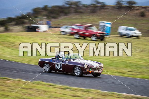 20 Roger Chapman - MGB Roadster - Group S & Invited - Saturday-14