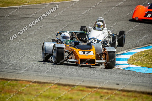 Classic Formula Libre - 17 - Baskerville Historics 2024-7