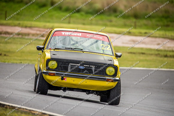 Muscle Car Cup Under 2 Litres - 22 Andrew Mitchell - Saturday - 1st october 2016