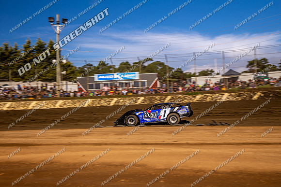 Super Sedan 0 V0 - 12 - Latrobe - 15th Jan 2022-10